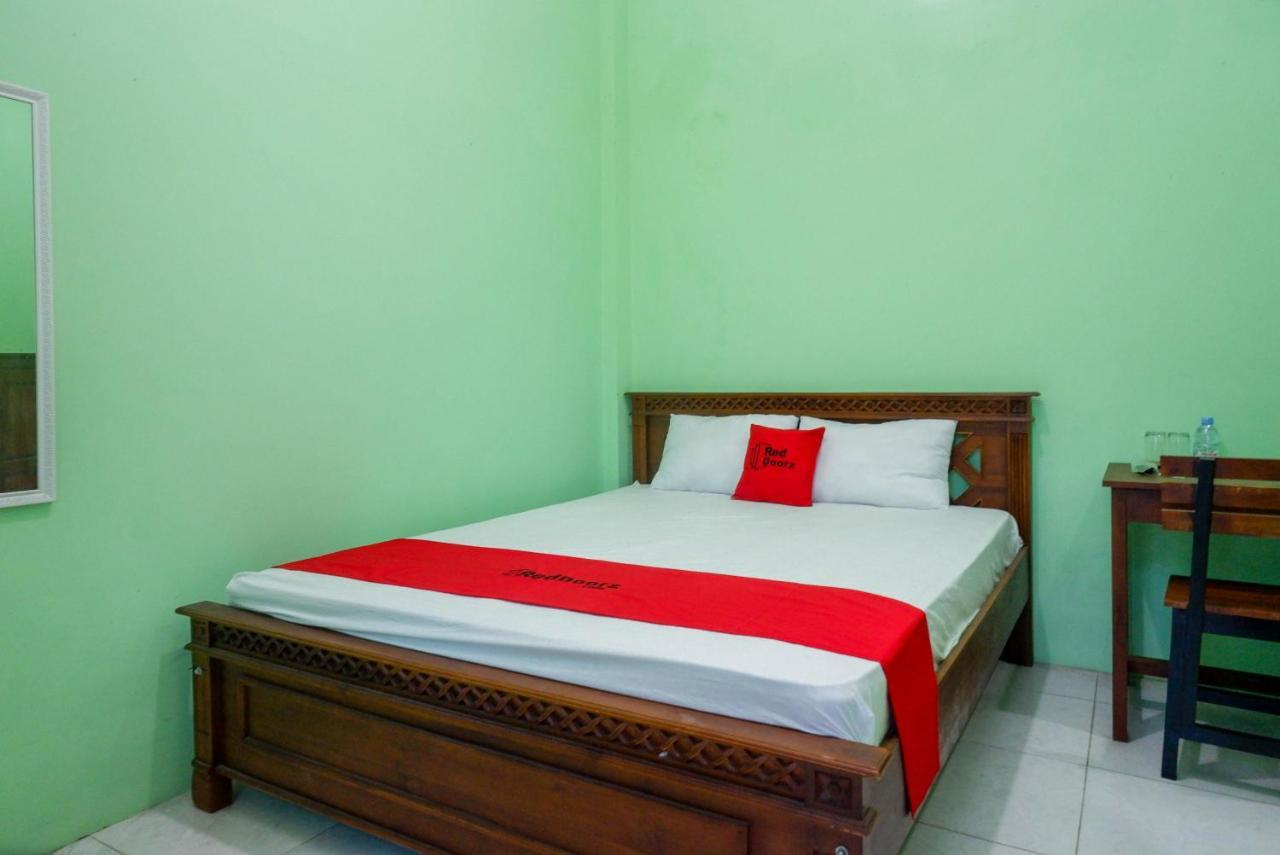 Reddoorz Syariah Near Monumen Jogja Kembali Hotel Kejayan Exterior foto